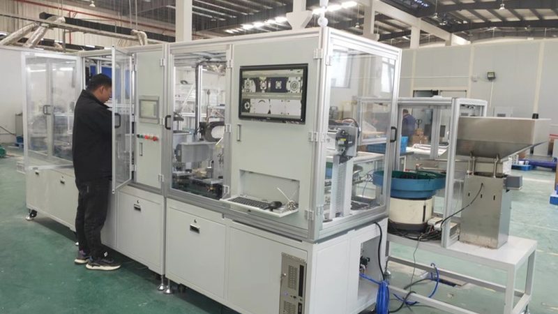 轻型协作机器人末端执行器：选型要点与误区解析