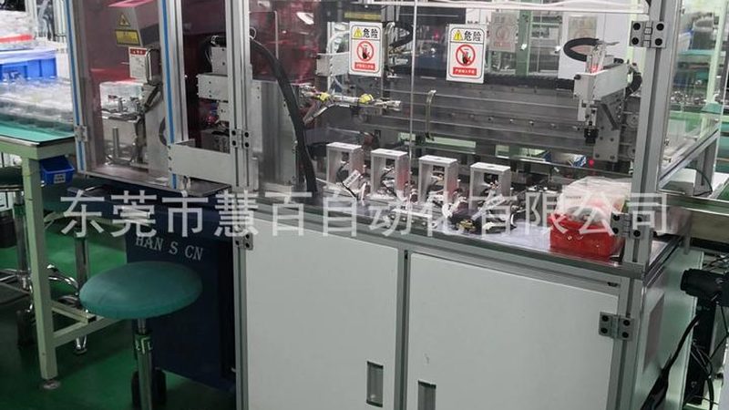 饲料行业码垛机器人：揭秘高效码垛的秘密武器